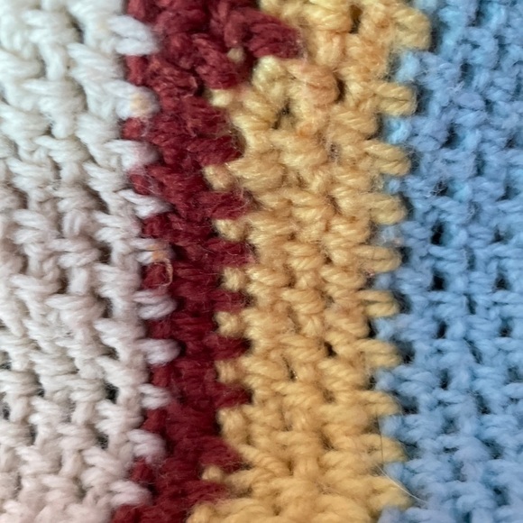 Throw Blanket Crochet Handmade Colorfol Tassles Small Throw - Picture 7 of 7